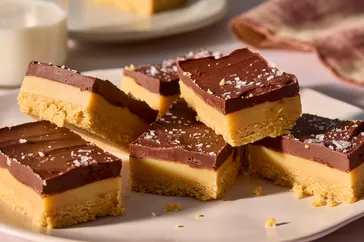 No-Bake Millionaire’s Shortbread